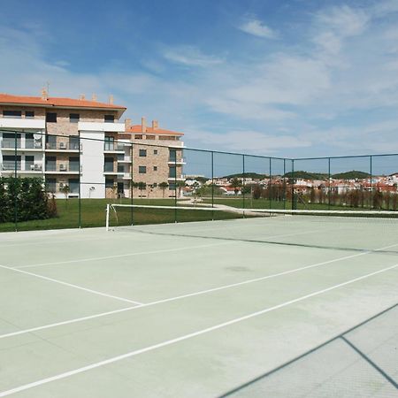 Pebble - 1 Bedroom Apartment Sleeps 5 With Pool & Tennis Court São Martinho do Porto Exterior foto