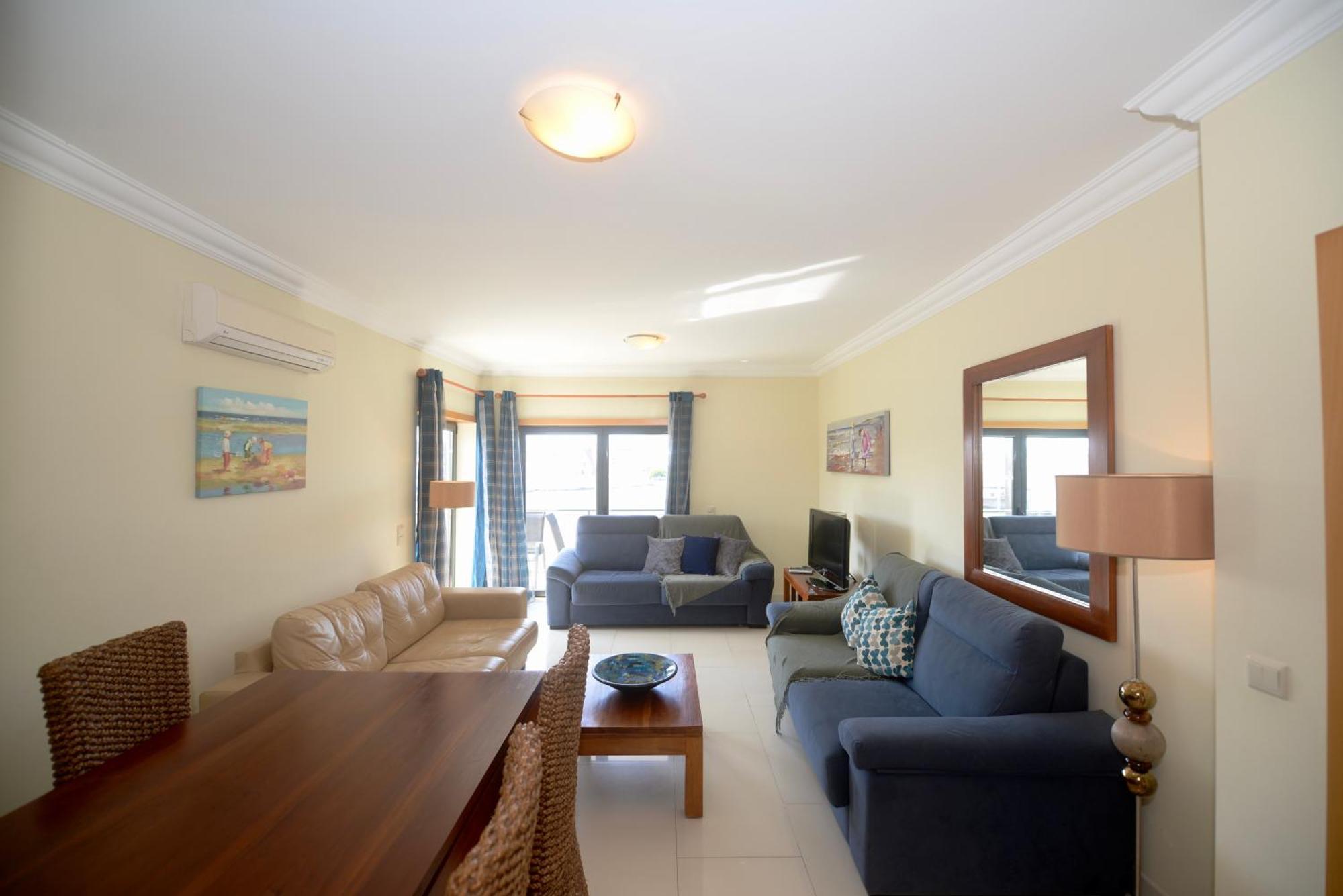 Pebble - 1 Bedroom Apartment Sleeps 5 With Pool & Tennis Court São Martinho do Porto Exterior foto